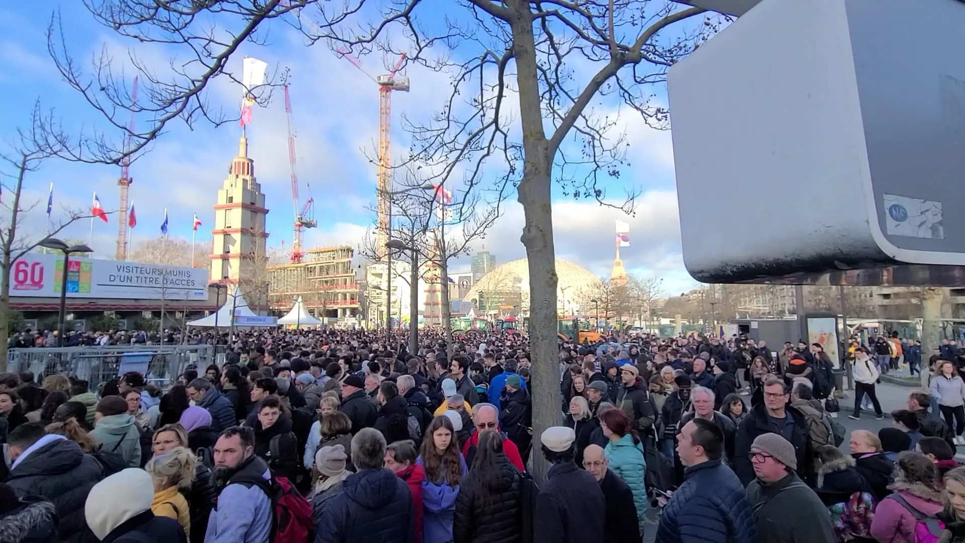 Heurts, foule bloquée : Une ouverture sous tension pour le salon de l’agriculture à Paris