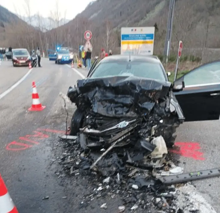 Un automobiliste de 19 ans décède après avoir percuté un platane en Ariège · 2.000 agriculteurs mobilisés samedi à Carcassonne