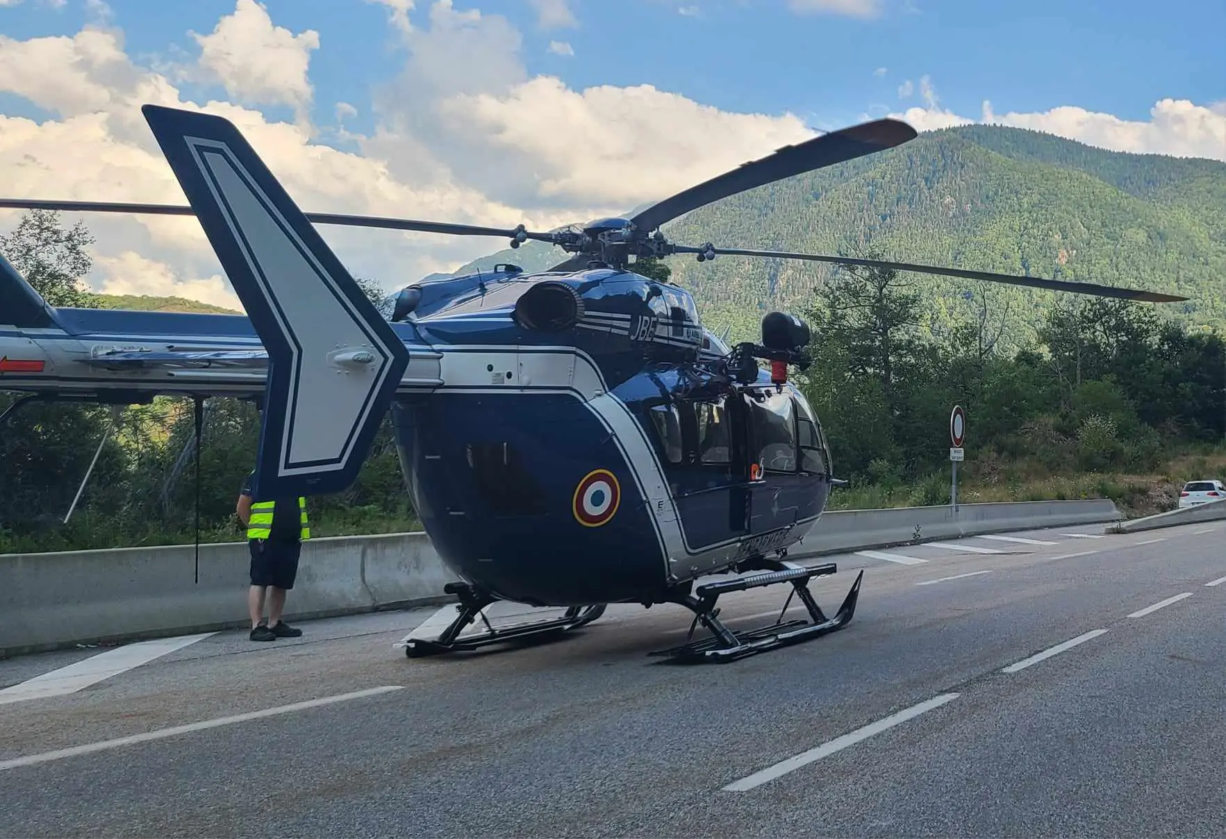 Hautes-Pyrénées. Un homme enseveli par un décrochage de blocs de neige lors d’une expédition