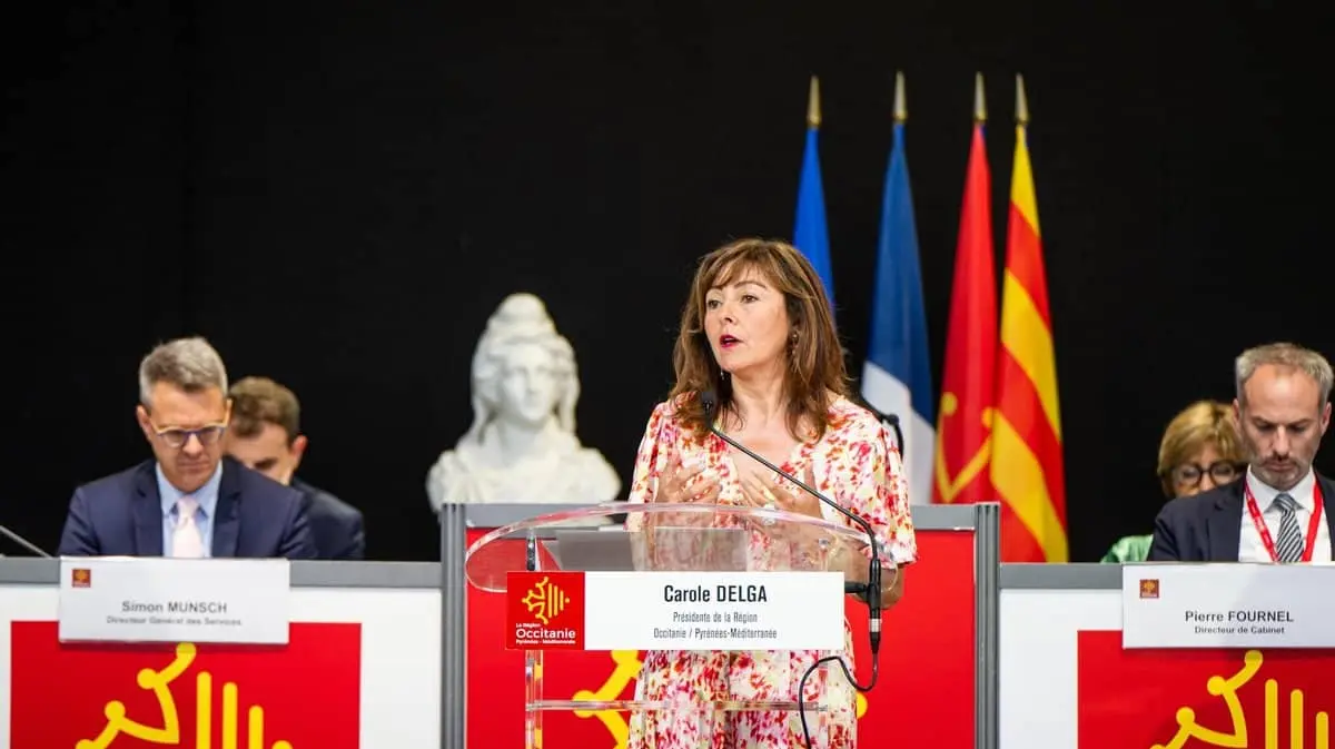 Moins de photovoltaïque ? Carole Delga tacle le Ministre de l’Énergie : « une décision à contre-courant »