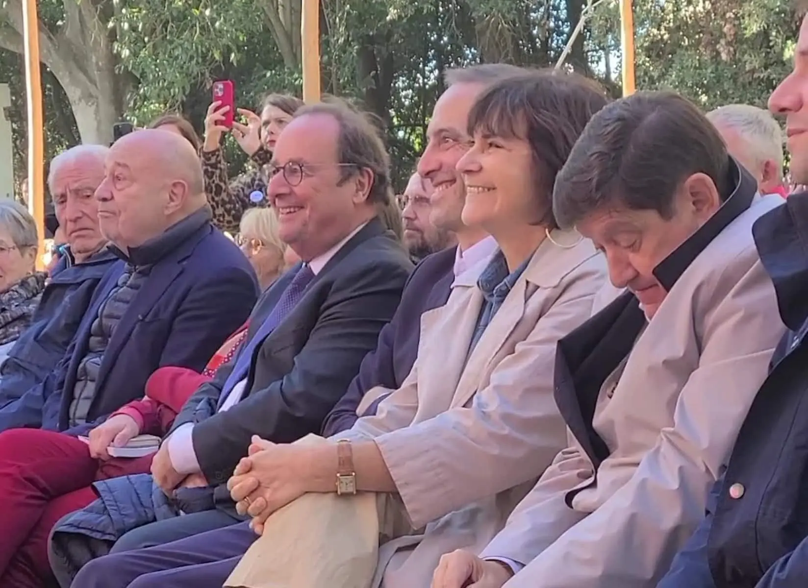 « Je veux que l’on recrée l’espoir »: plus de 2200 personnes aux rencontres de la gauche de Carole Delga