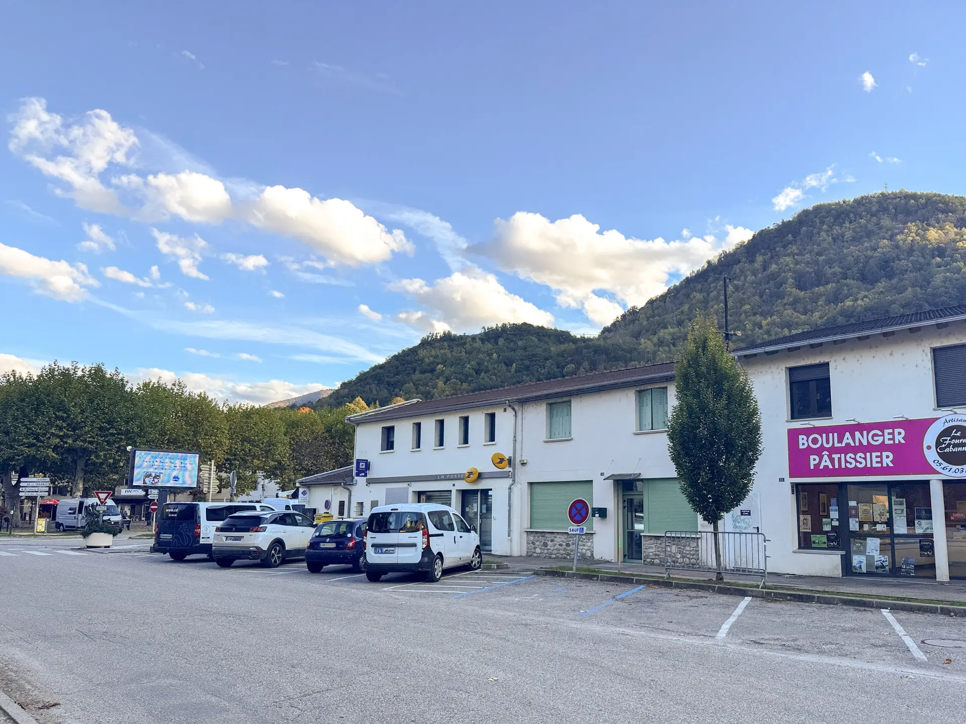 Un médecin et une sage femme salariés par la Région Occitanie, installés en haute Ariège