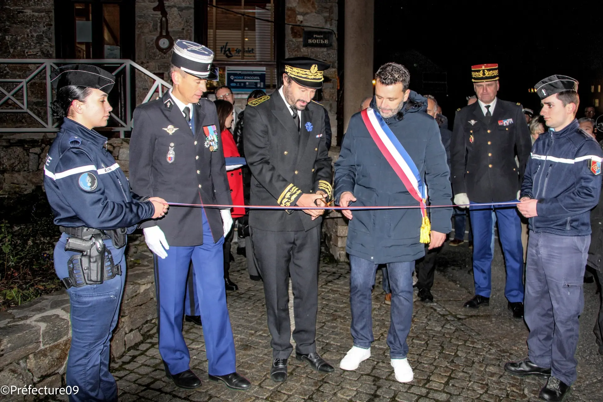 Ariège. Une nouvelle gendarmerie inaugurée près de la frontière Andorrane