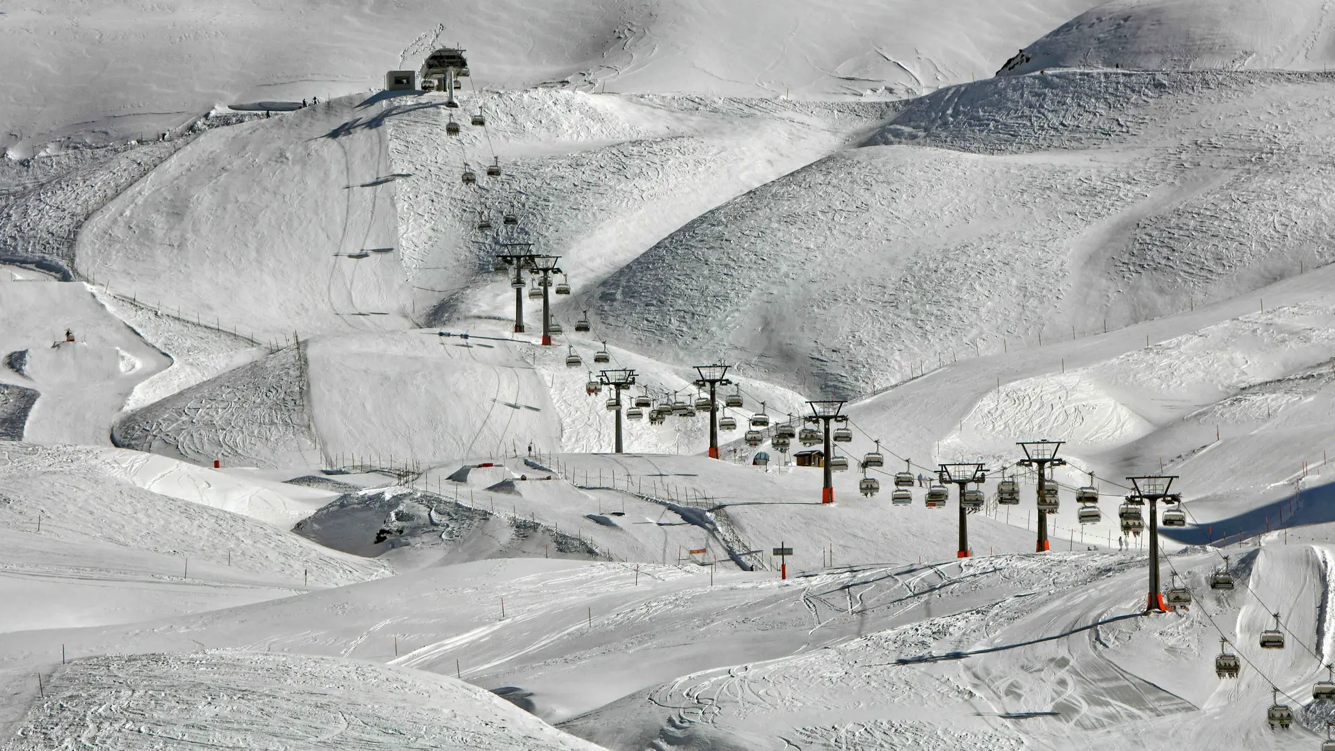 Chutes de neige dans les Pyrénées : un booster pour cette fin de saison dans les stations
