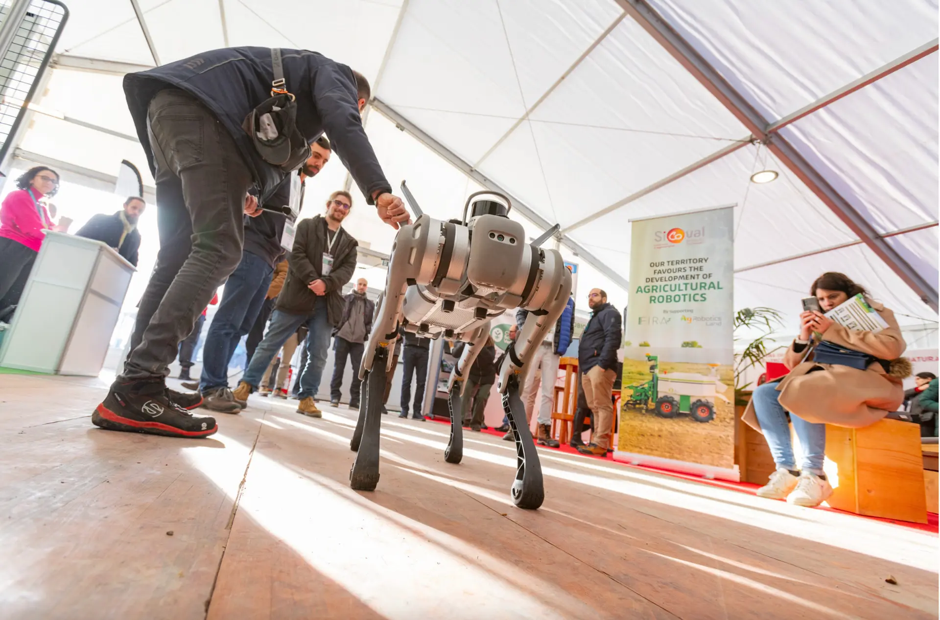 Haute-Garonne. Ces robots vont-ils révolutionner l’agriculture et attirer les jeunes ?