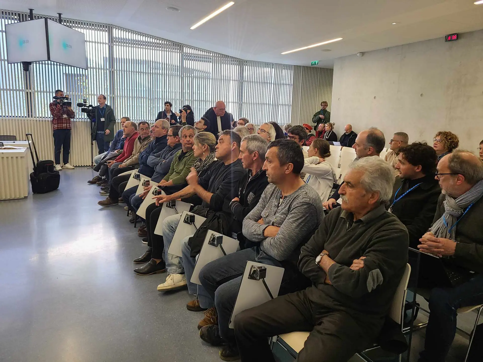 Mort de l’ourse Caramelles : le procureur requiert quatre mois de prison avec sursis