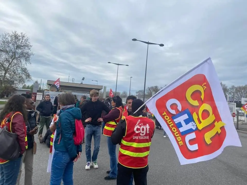 1er Mai à Toulouse : des tensions et des affrontements entre Gilets jaunes et militants CGT