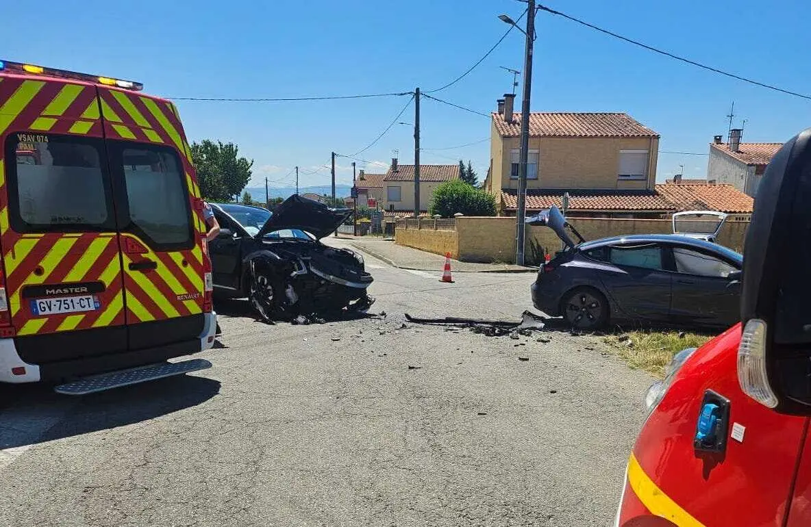 Accident de la route à La Tour-du-Crieu : trois blessés légers, 13 pompiers mobilisés