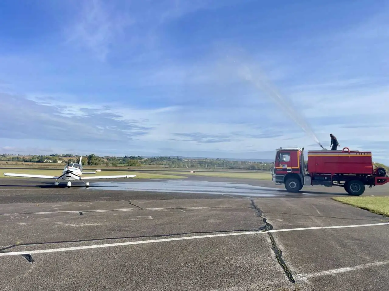 Castelnaudary : l’aéroclub Jean Doudiès baptise son nouvel avion école