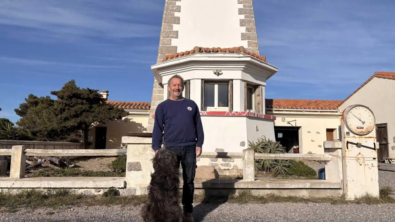 Le phare qui chante : l’histoire de Laurent Le phare qui chante : l’histoire de Laurent