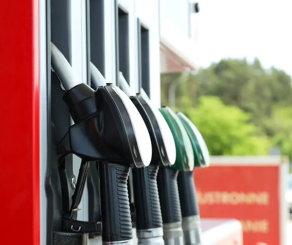 Jusqu’à 15 centimes de moins par litre : l’Andorre lance une baisse exceptionnelle des prix de l’essence et du diesel dès le 15 juillet