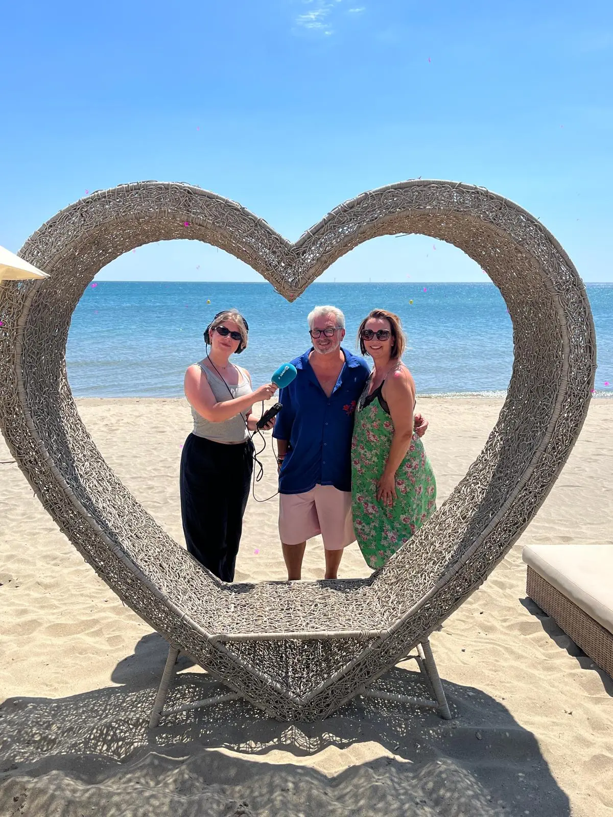 Les Petits Plats au Soleil : immersion à Playa Amor, la paillote qui fait vibrer l'été à Leucate