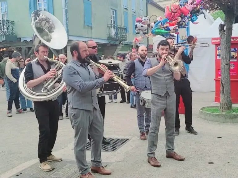 Le groupe The Rogers a enflammé la halle de Mirepoix