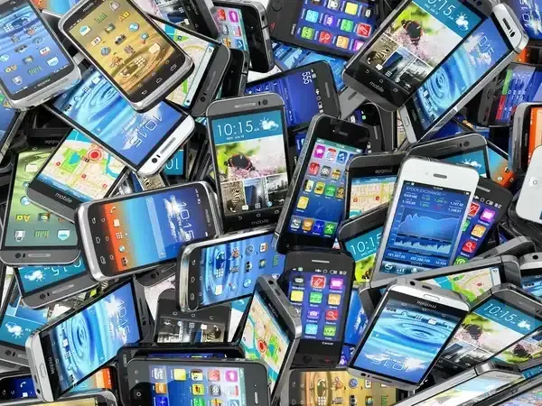 Haute-AriÃ¨ge : une collecte solidaire pour donner une seconde vie aux tÃ©lÃ©phones portables