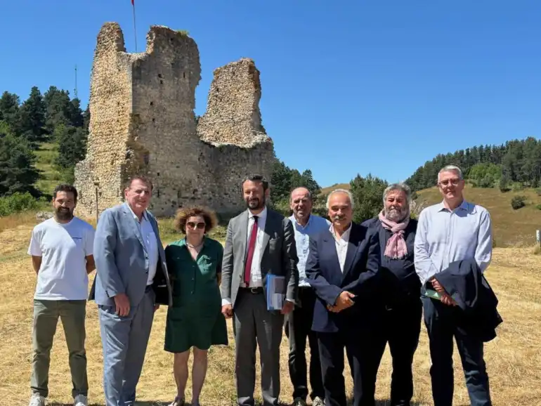 Visite prÃ©fectorale Ã  Montaillou, haut lieu de lâ€™histoire Cathare