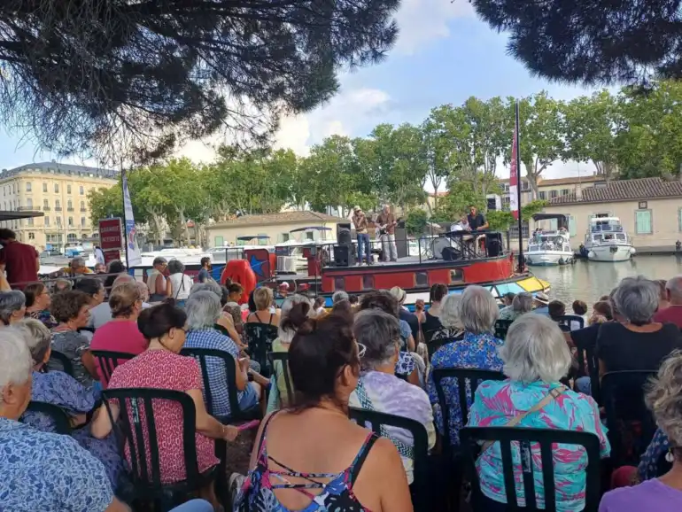 Carcassonne : PÃ©niche en FÃªte anime les mercredis dâ€™aoÃ»t au bord du Canal du Midi