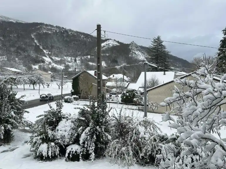 AriÃ¨ge: de la neige installÃ©e dÃ¨s 400m, lâ€™Ã©pisode neigeux devrait se poursuivre jusquâ€™Ã  dimanche matin