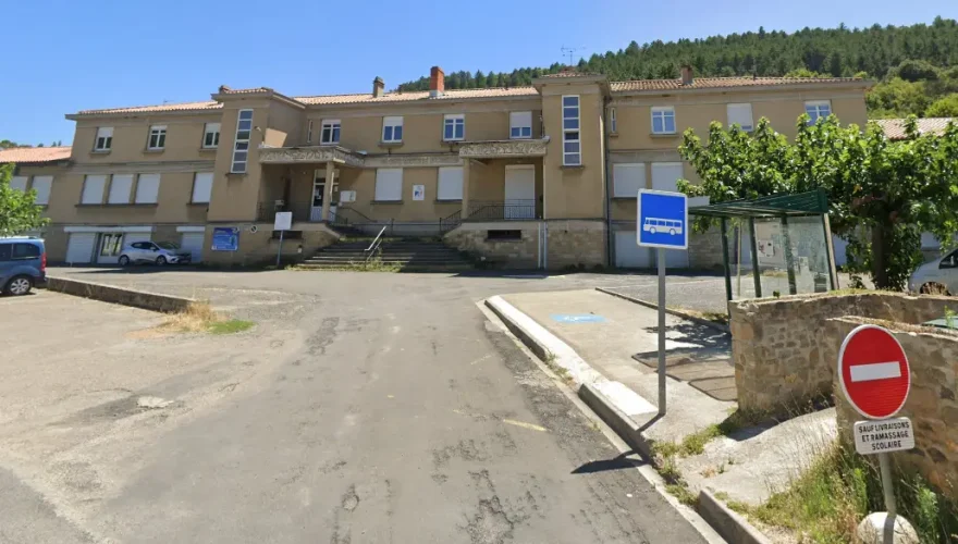 Le collège Jean Baptiste Bieules, à Couiza (Aude), en 2023 (Crédits : Google / Open Street View).