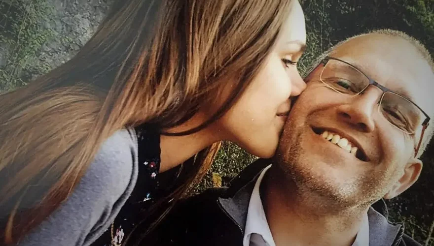celia-et-son-pere-christophe-orsaz-quelques-semaines-avant-leur-disparition-photo-dr-1529350996