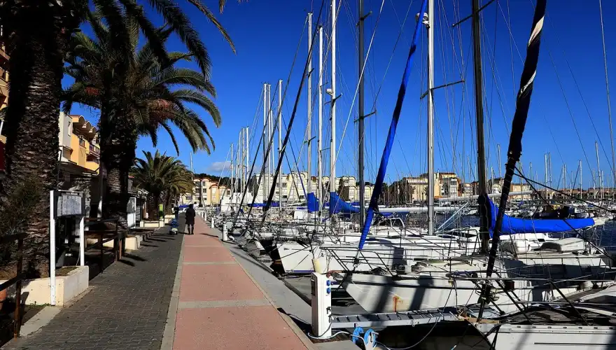 port-4861476_1280